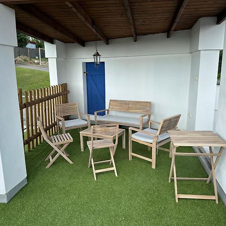 Nad Slováckým sklípkem Tupesy Exterior foto